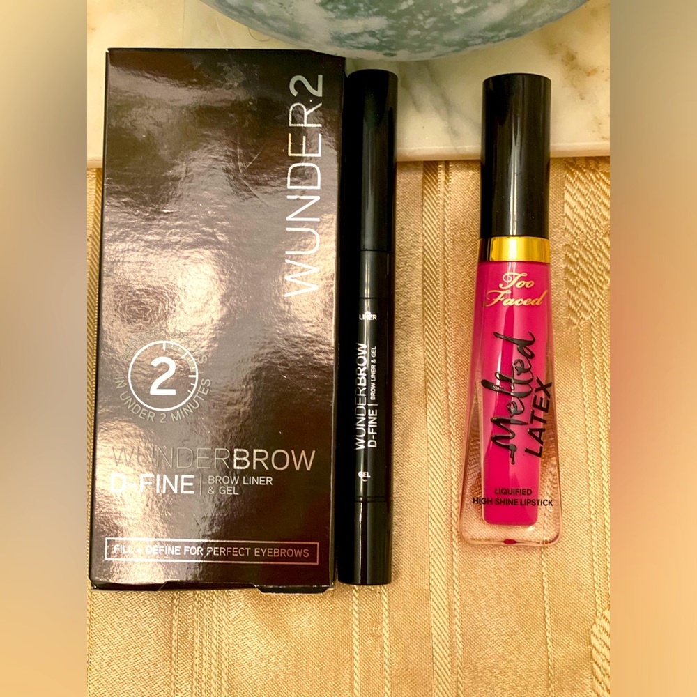 Too faced and Wunder cosmetics bundle